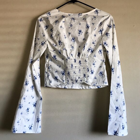 Wild Fable Women's Long Sleeve Cotton Milkmaid Top Cream & Blue Floral Size S - Picture 5 of 7